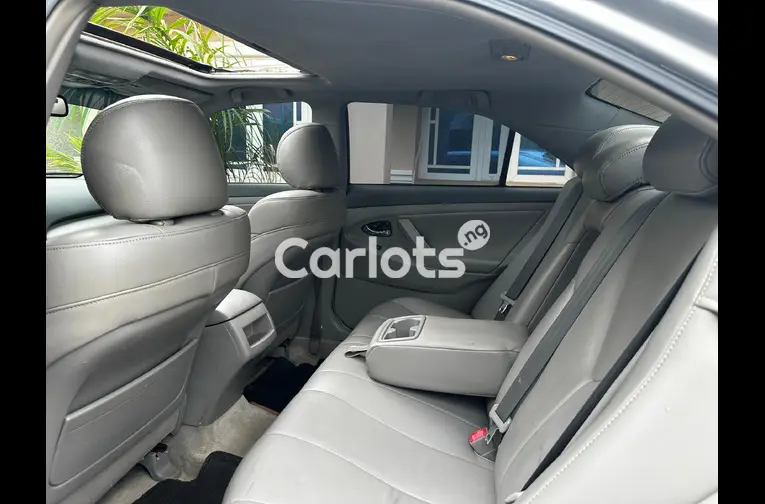 TOKS STANDARD 2010 TOYOTA CAMRY XLE for sale in Abuja, FCT - photo 4 of 5