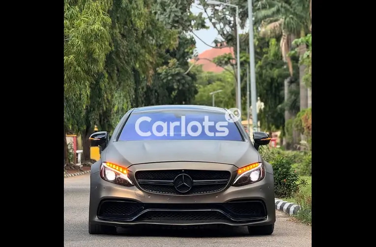 Foreign Used 2017 MERCEDES BENZ C63s AMG COUPE for sale in Abuja, FCT - photo 2 of 5