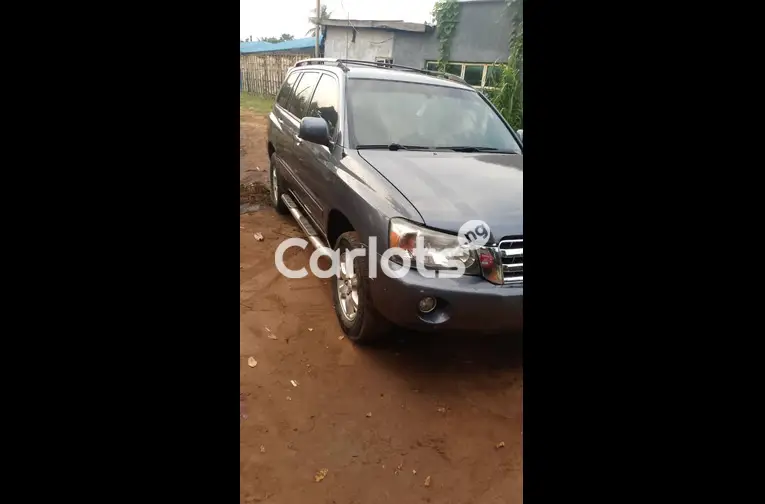 2005 Toyota Highlander - 1/5