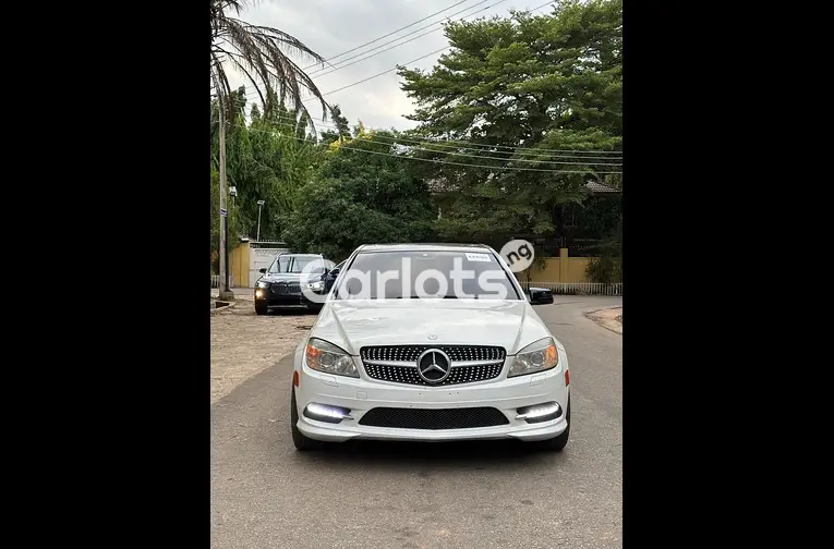 TOKS STANDARD 2008 MERCEDES BENZ C300 - 2/5