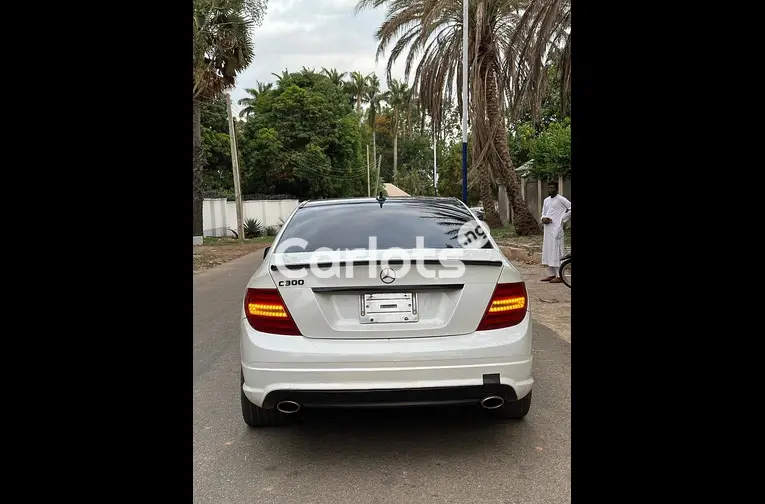 TOKS STANDARD 2008 MERCEDES BENZ C300 for sale in Kaduna, Kaduna - thumbnail 5