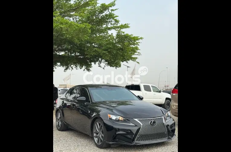 FOREIGN USED 2014 LEXUS IS250 F-SPORT FULL OPTION for sale in Abuja