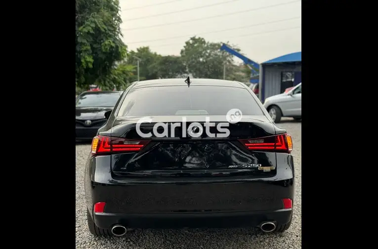 FOREIGN USED 2014 LEXUS IS250 F-SPORT FULL OPTION for sale in Abuja, FCT - thumbnail 5
