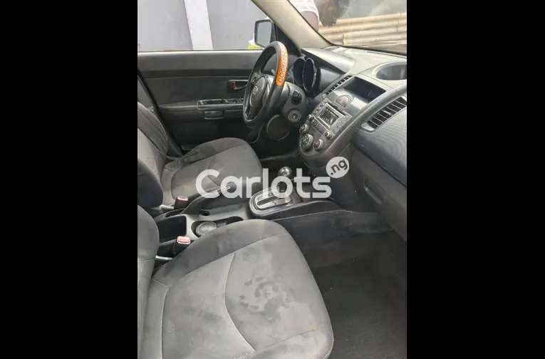 Clean Registered 2010 Kia Soul for sale in Iyana Ipaja, Lagos - photo 3 of 5