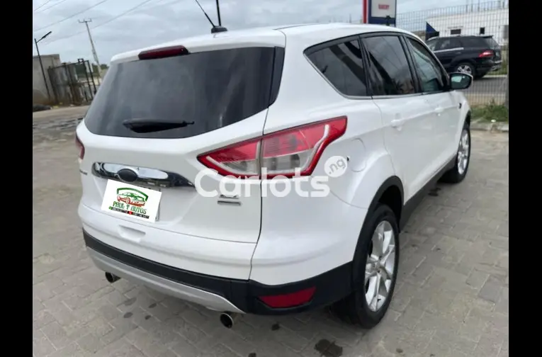 Nigerian Used TOKS Standard 2013 Ford Focus for sale in Ajah, Lagos - thumbnail 4