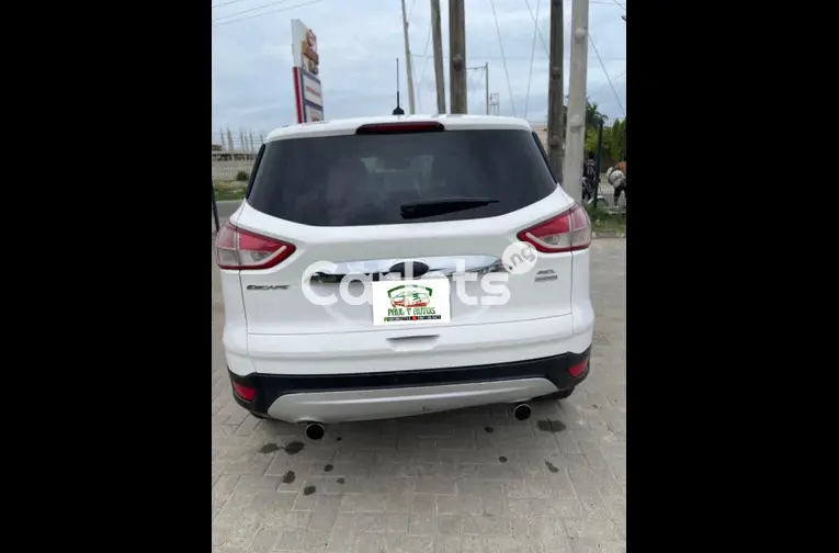 Nigerian Used TOKS Standard 2013 Ford Focus for sale in Ajah, Lagos - photo 5 of 5
