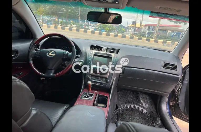 Nigerian Used 2007 LEXUS GS300 for sale in Asaba, Delta - thumbnail 3
