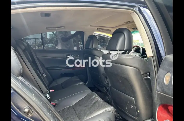 Nigerian Used 2007 LEXUS GS300 for sale in Asaba, Delta - photo 4 of 5