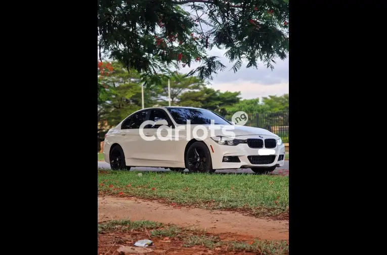 2013 BMW 3 SERIES 328i for sale in Abuja, FCT - photo 2 of 5
