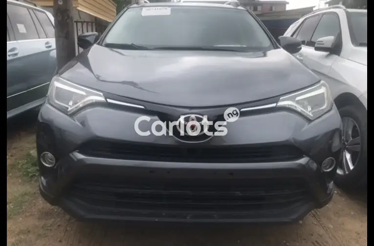Used Toyota RAV4 2016