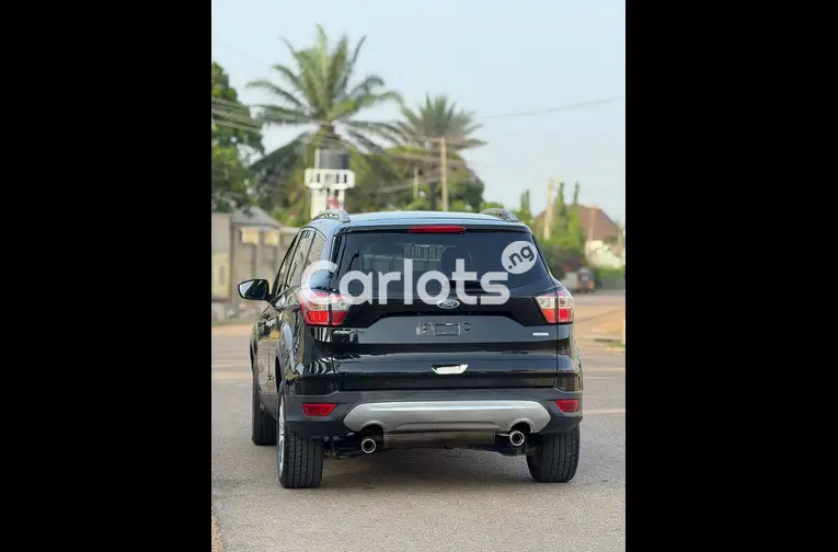 Nigerian Used 2018 FORD ESCAPE ECOBOOST for sale in Kaduna - photo 5 of 5