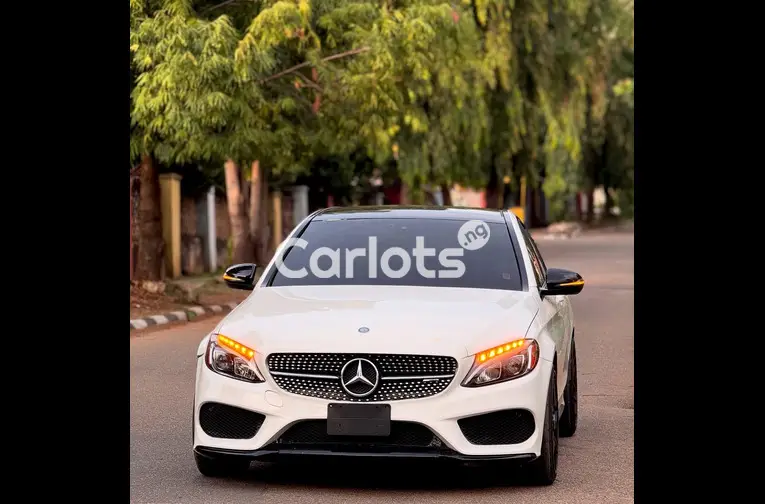 FOREIGN USED 2017 MERCEDES BENZ C43 AMG FULL OPTION for sale in Abuja, FCT - photo 2 of 5