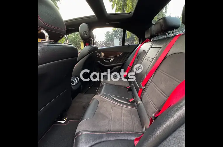 FOREIGN USED 2017 MERCEDES BENZ C43 AMG FULL OPTION for sale in Abuja, FCT - thumbnail 4