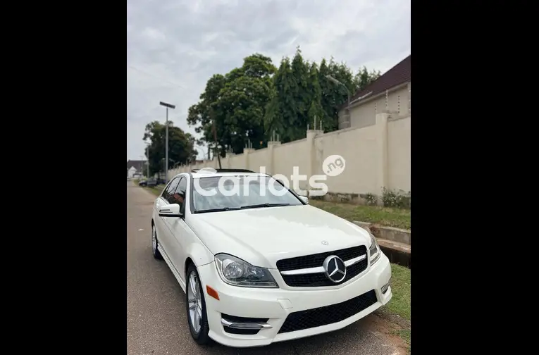 2012 MERCEDES BENZ C300 for sale in Kaduna, Kaduna - photo 2 of 5