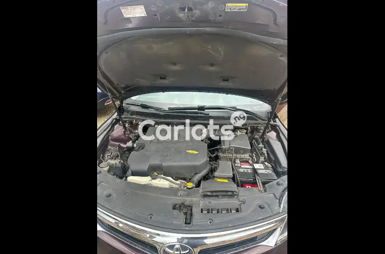 Distress Foreign used 2014 Toyota Avalon XLE for sale in Abuja, FCT - photo 4 of 5