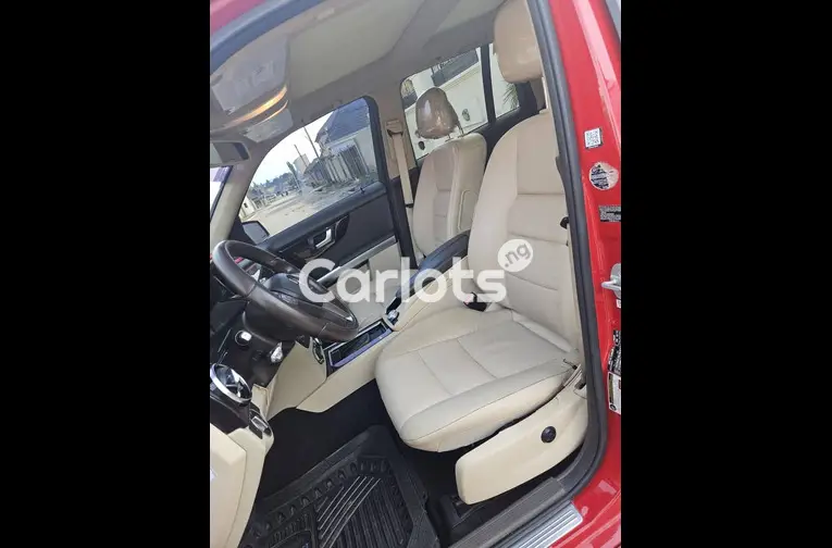 Nigerian Used Mercedes Benz GLK 2014 for sale in Abuja, FCT - photo 2 of 5