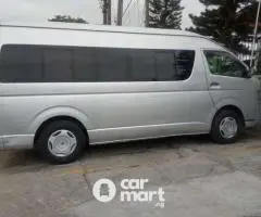 Toyota hiace for rent - 2