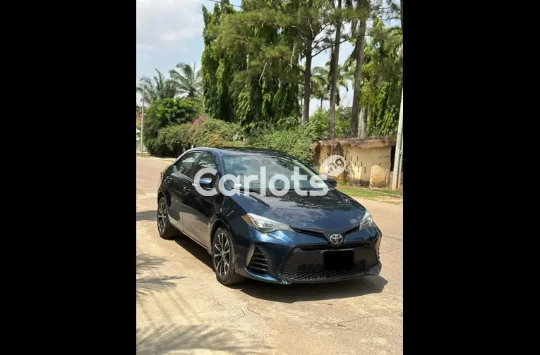 2018 TOYOTA COROLLA SE for sale in Kaduna, Kaduna - thumbnail 2