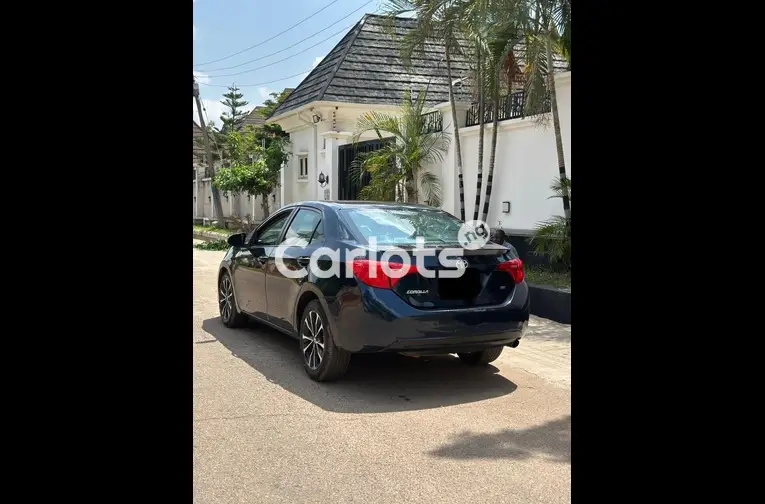 2018 TOYOTA COROLLA SE for sale in Kaduna, Kaduna - thumbnail 5