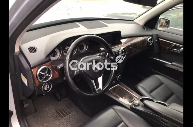 Used 2010 Mercedes Benz GLK 350 - 3/5