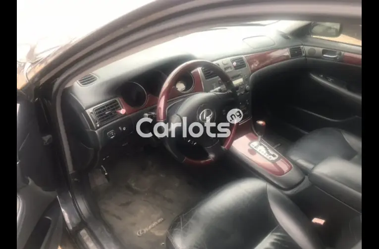 Used Lexus ES 300 2004 - 3/5