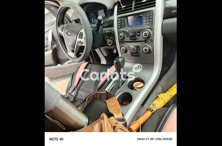 Nigerian Used Clean 2013 Ford Edge AWD V6 for sale in Ajah, Lagos - photo 2 of 5