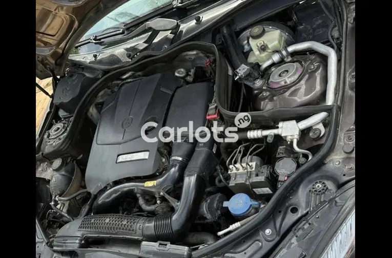 2016 MERCEDES BENZ E350 for sale in Kaduna, Kaduna - thumbnail 5
