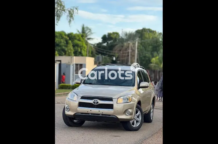 2011 TOYOTA RAV4 - 1/5
