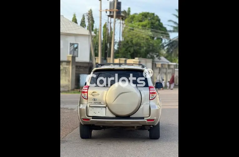 2011 TOYOTA RAV4 for sale in Kaduna, Kaduna - photo 4 of 5