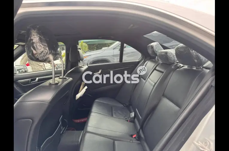 Foreign Used TOKS STANDARD 2013 MERCEDES BENZ C350 for sale in Abuja, FCT - photo 3 of 5