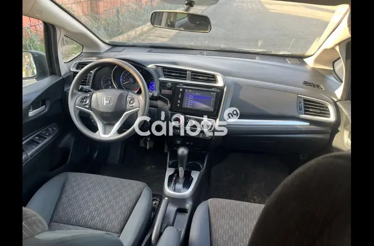 FOREIGN USED 2015 HONDA FIT for sale in Abuja, FCT - photo 4 of 5