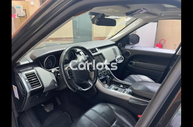 Range rover sport 2015 nigerian used