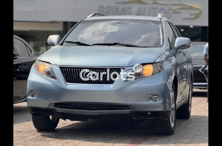 FOREIGN USED 2010 LEXUS RX350 for sale in Abuja