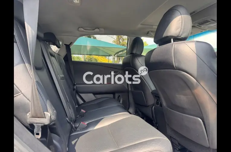 FOREIGN USED 2010 LEXUS RX350 for sale in Abuja, FCT - thumbnail 3