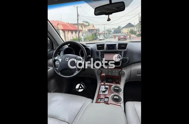 2013 Toyota Highlander Limited - 2/5