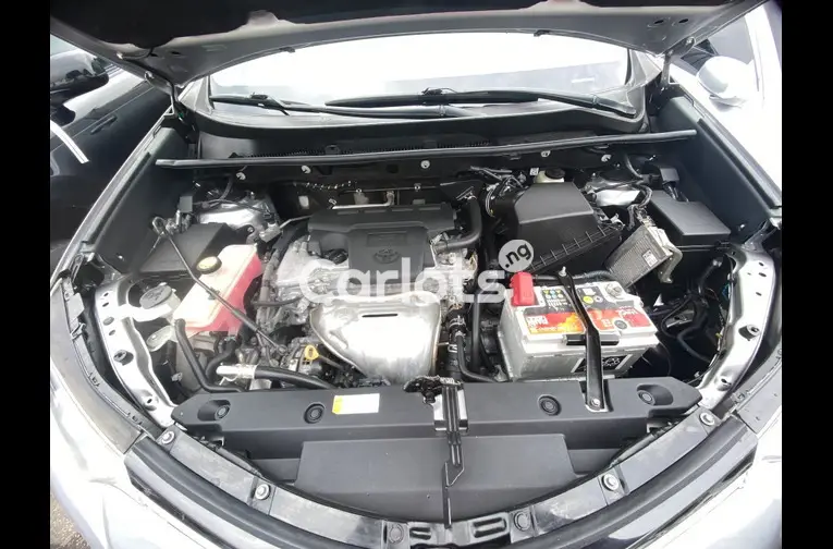 Foreign Used 2017 Toyota Rav4 - 5/5