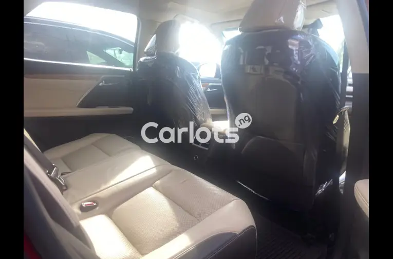 Foreign Used 2019 lexus RX 350 - 4/5