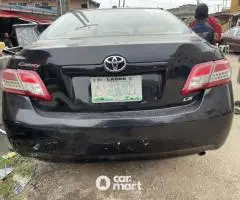 Neatly used Nigeria Toyota Camry - 2