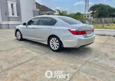 Super clean 2013 Honda Accord - 5/5