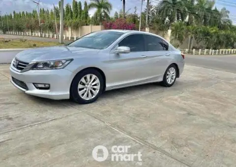 Super clean 2013 Honda Accord - 1/5