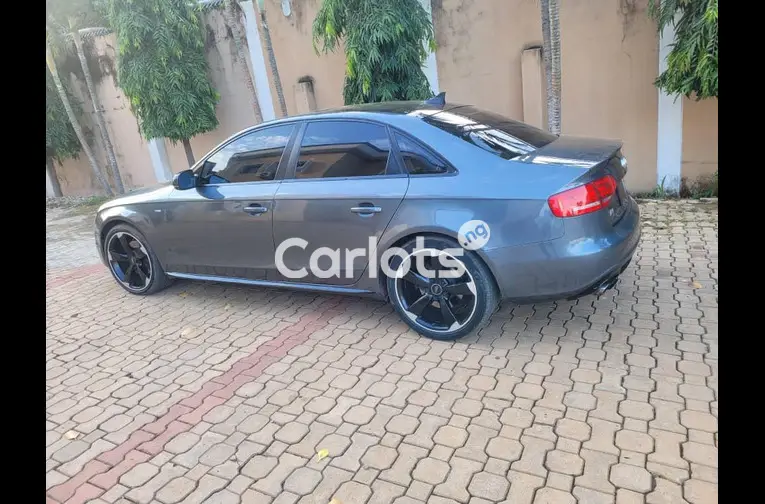 2012 AUDI A4 - 4/5