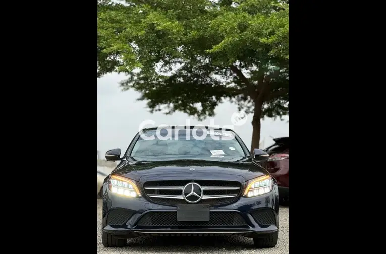 FOREIGN USED 2019 MERCEDES BENZ C300 for sale in Abuja, FCT - thumbnail 2