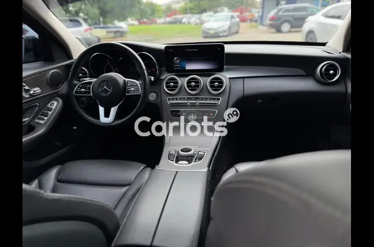 FOREIGN USED 2019 MERCEDES BENZ C300 for sale in Abuja, FCT - thumbnail 3