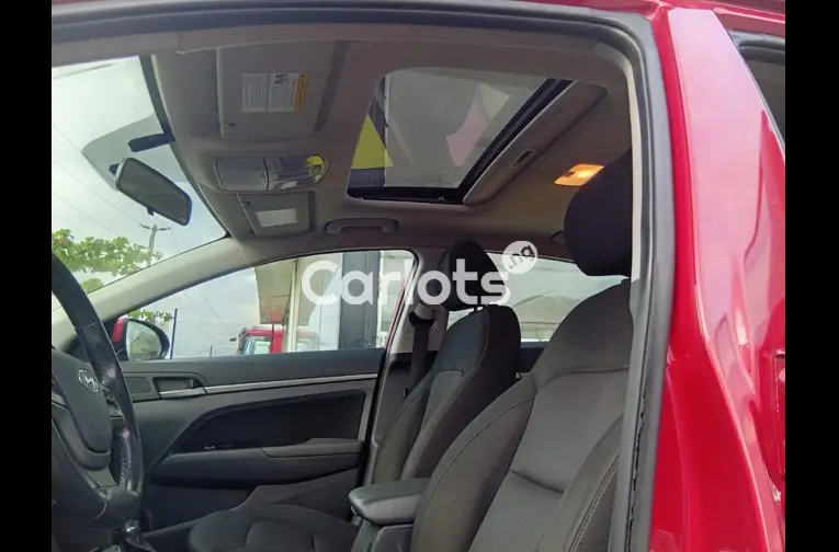 FOREIGN USED 2017 HYUNDAI ELANTRA for sale in Ajah, Lagos - photo 3 of 5