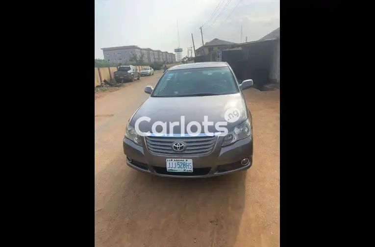 Clean 2007 Toyota Avalon - 1/5