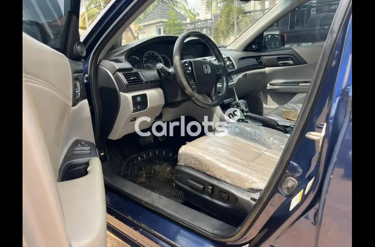 2013 Honda Accord V6 - 2/5