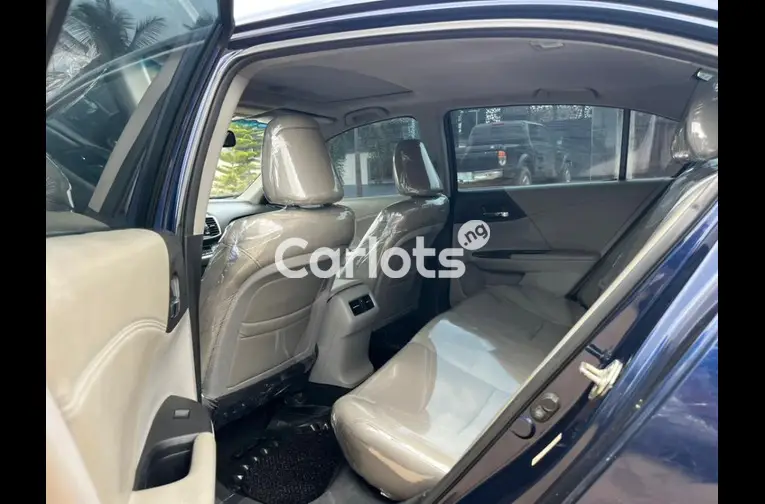 2013 Honda Accord V6 - 5/5