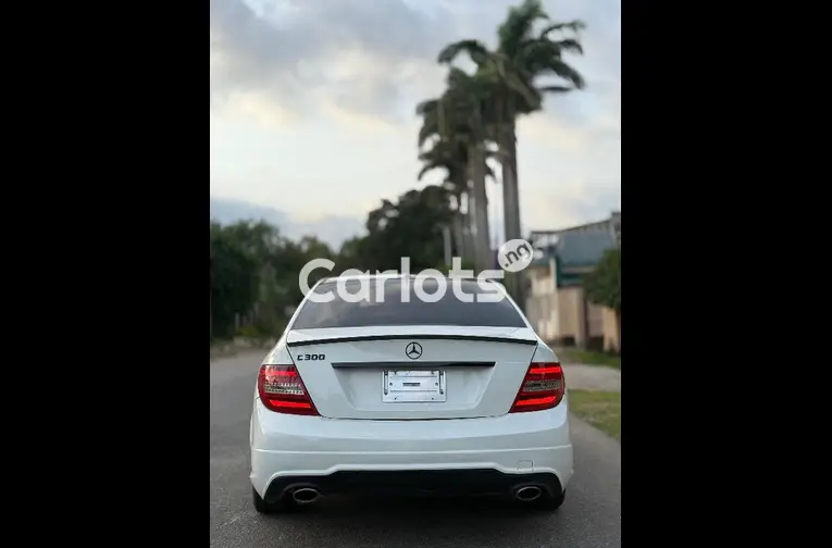 2012 MERCEDES BENZ C300 for sale in Abuja, FCT - photo 5 of 5