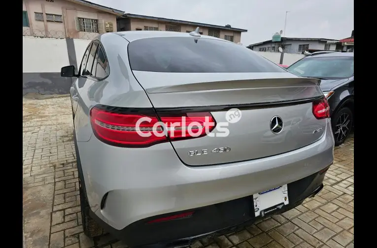 CLEAN 2016 MERCEDES BENZ GLE 450 COUP-FULL OPTION