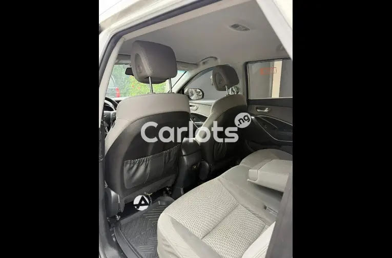 2015 Hyundai Santa Fe Edition - 4/5